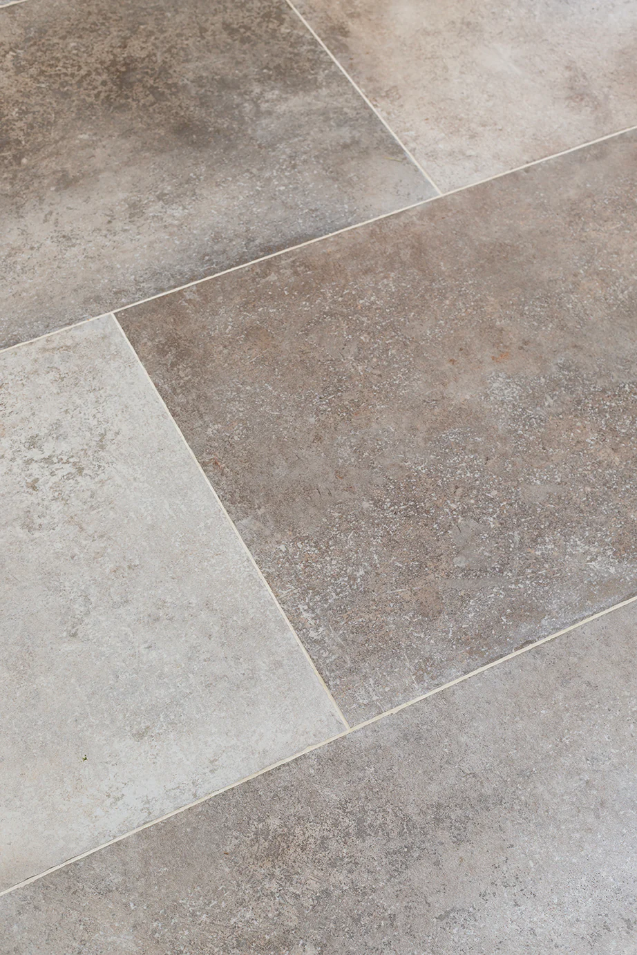 Bayonne Blend Rustique Stone Effect Porcelain Tiles - Image 6