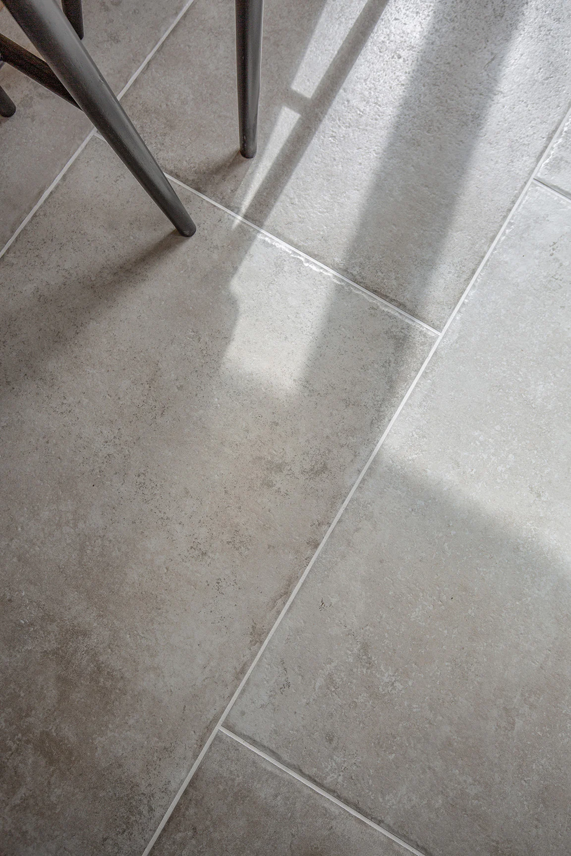 Bayonne Light Rustique Stone Effect Porcelain Tiles - Image 11
