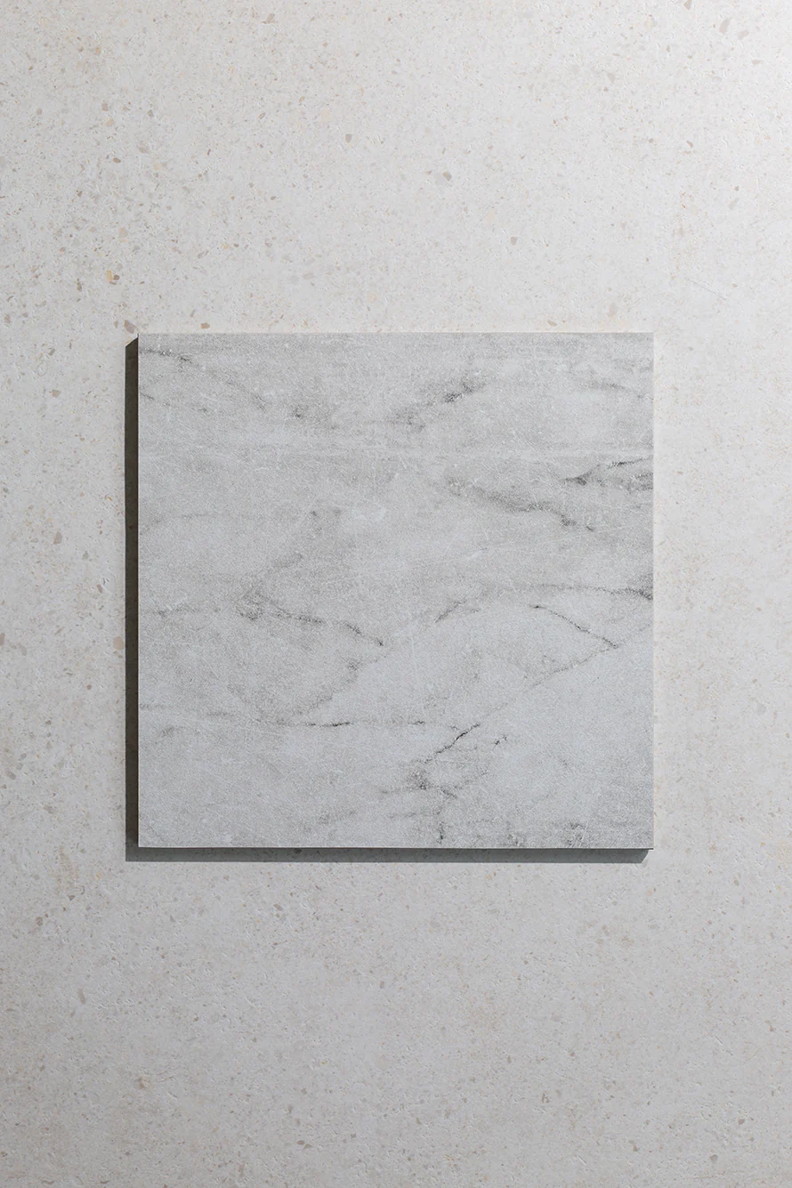 Chalfont Antiqued Red and White Marble Effect Chequerboard - Image 14