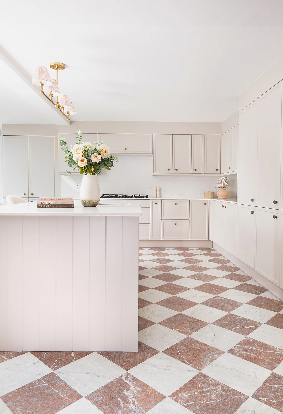 Chalfont Antiqued Red and White Marble Effect Chequerboard - Image 8
