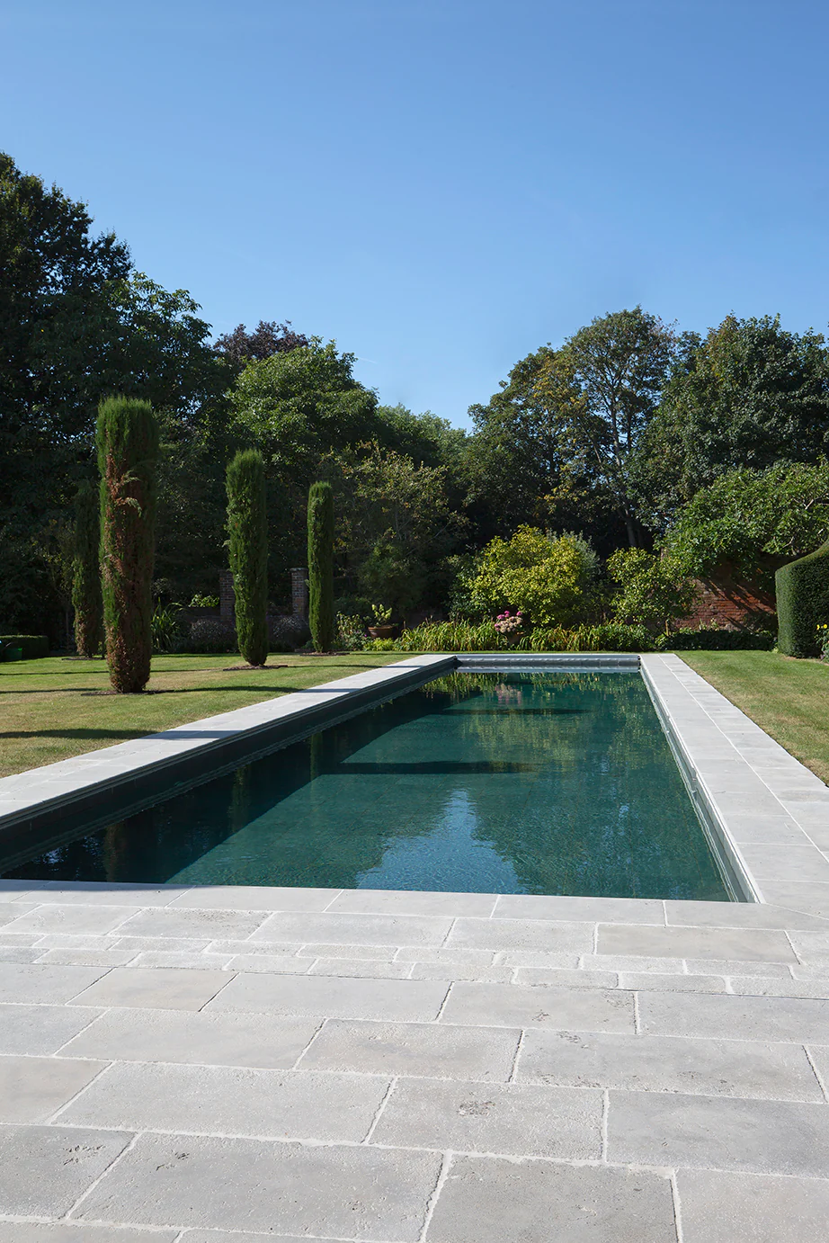 Clermont Gris® Aged Tumbled Limestone Pavers - Image 3