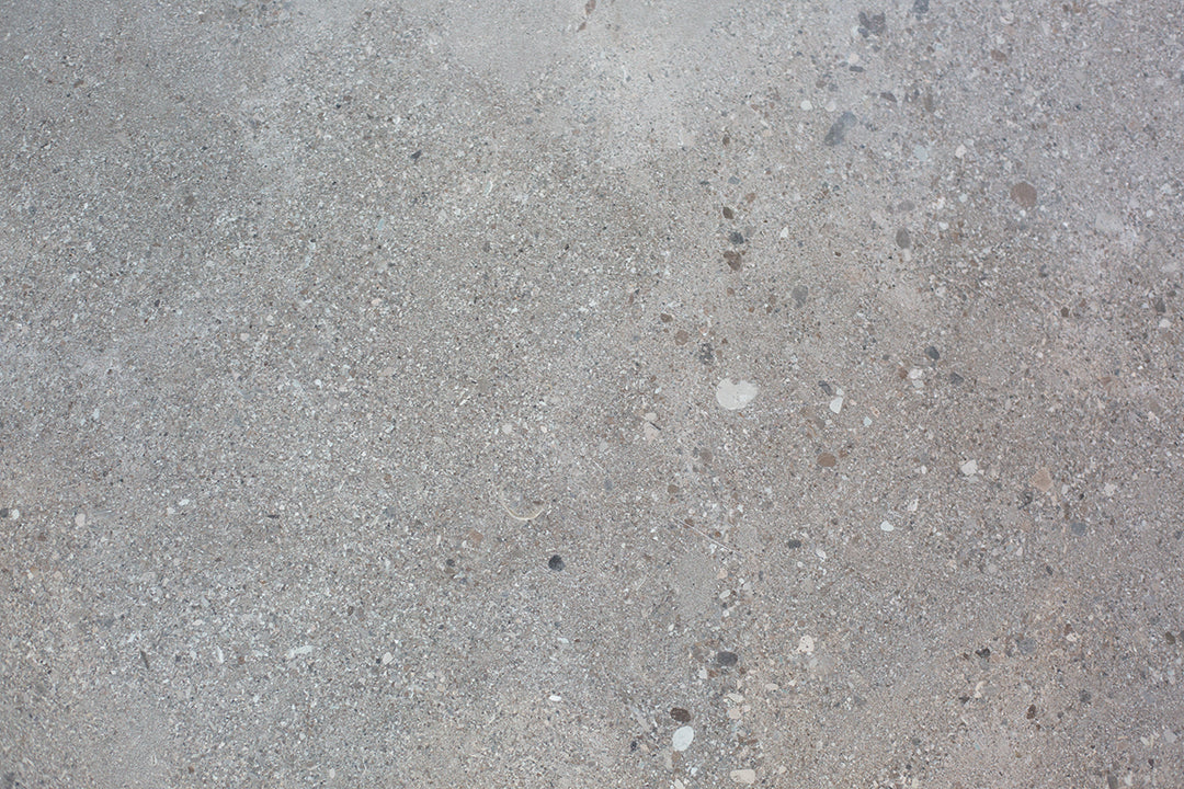 Clermont Gris® Aged Tumbled Limestone Tiles - Image 22