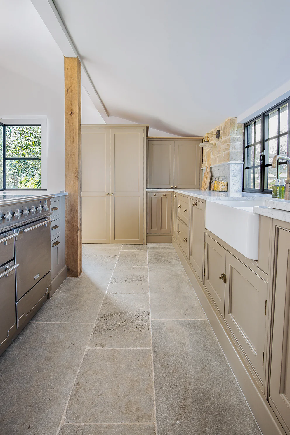 Clermont Gris® Aged Tumbled Limestone Tiles - Image 3