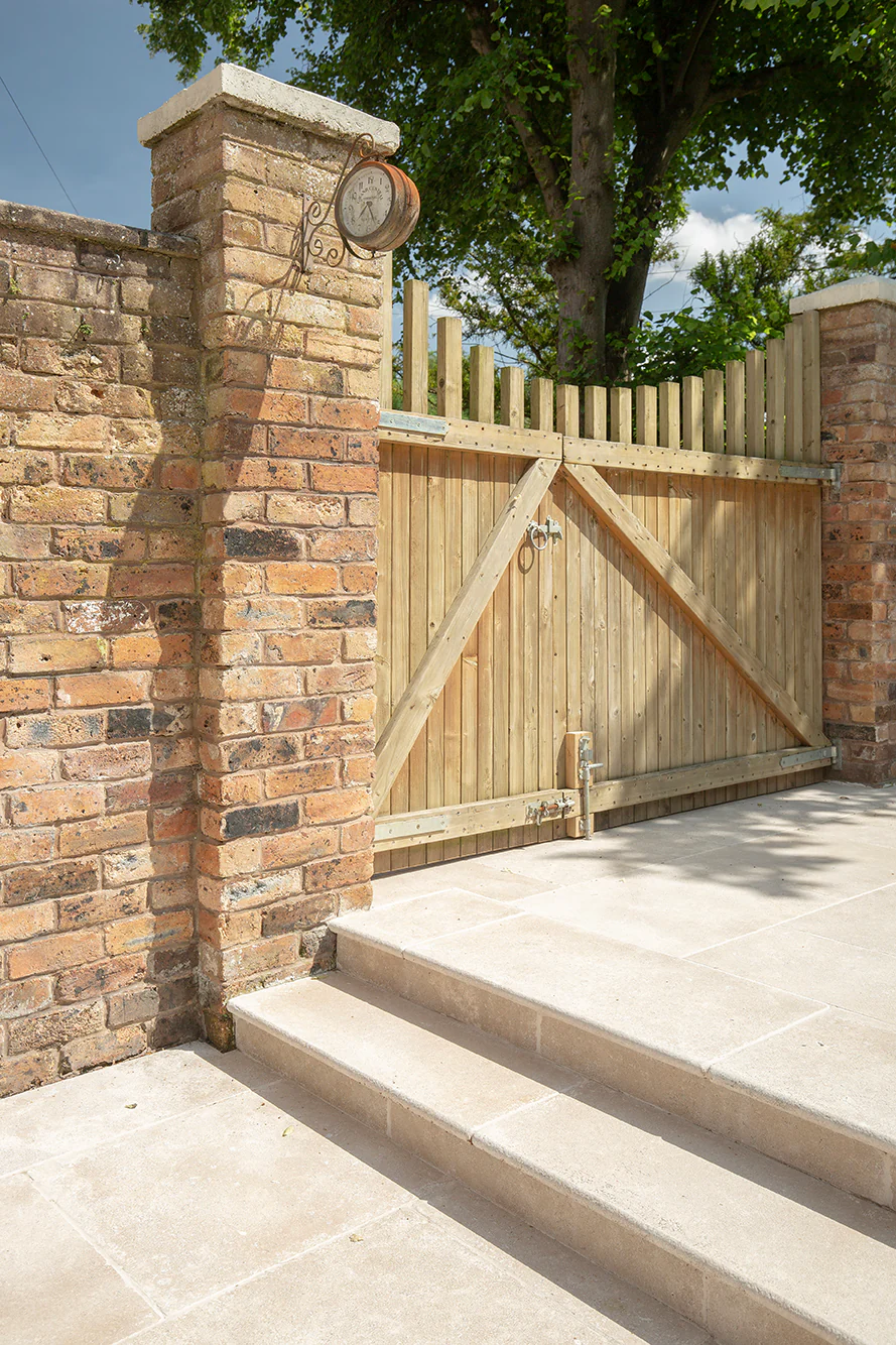 Dijon Seasoned Limestone Paving - Image 6