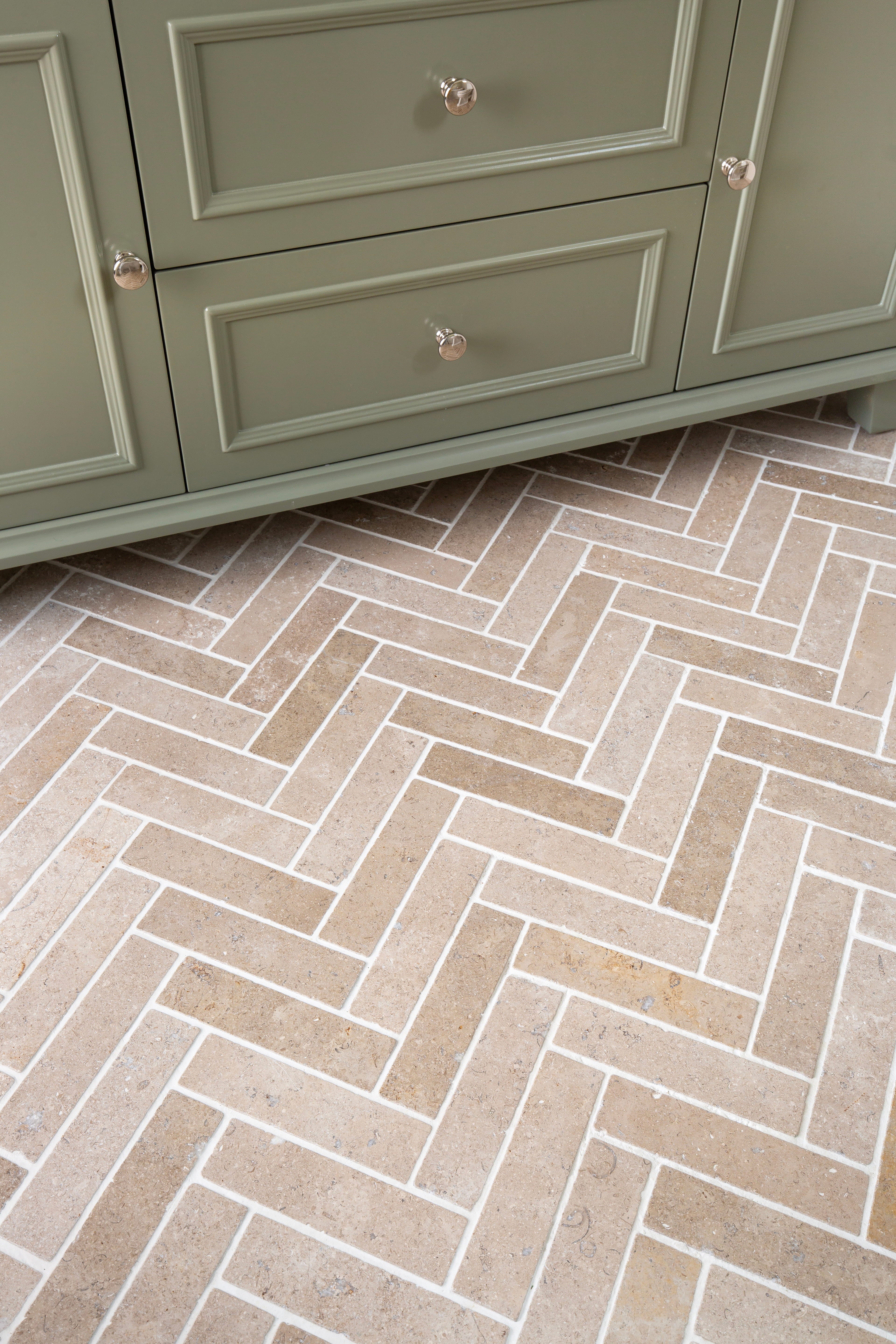 Dijon Tumbled Herringbone Tiles - Image 11