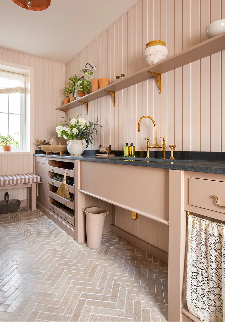 Dijon Tumbled Herringbone Tiles - Image 8