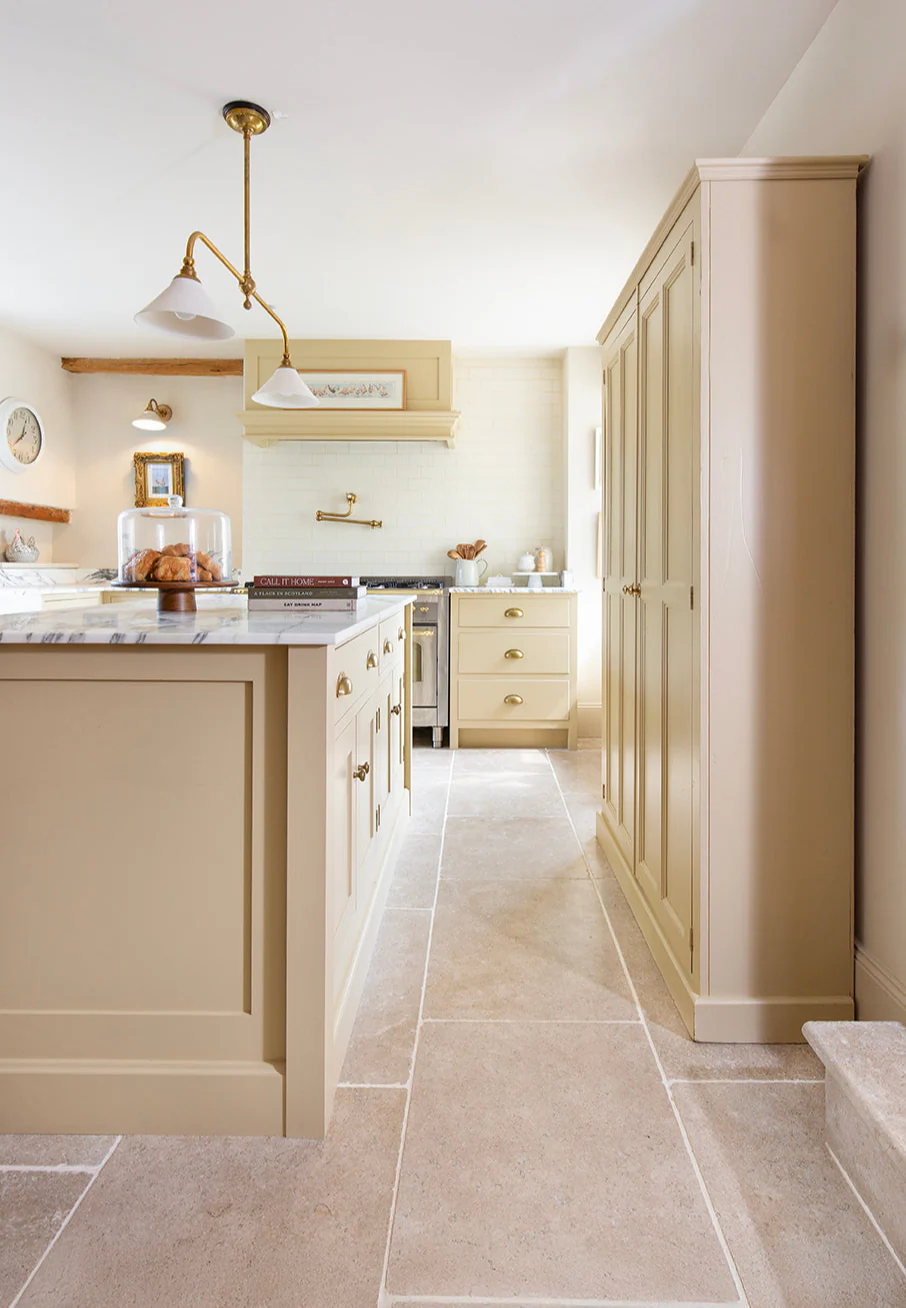 Dijon Tumbled Limestone Tiles - Image 4