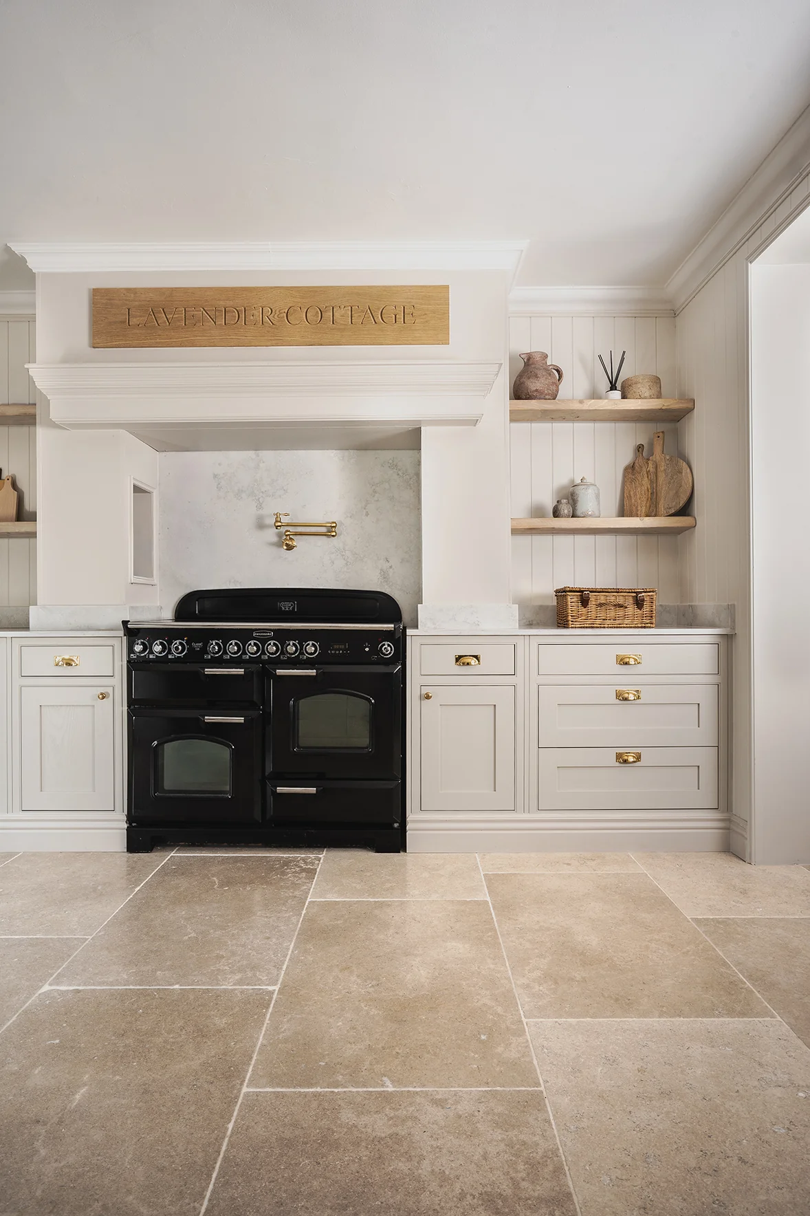 Dijon Tumbled Limestone Tiles - Image 7