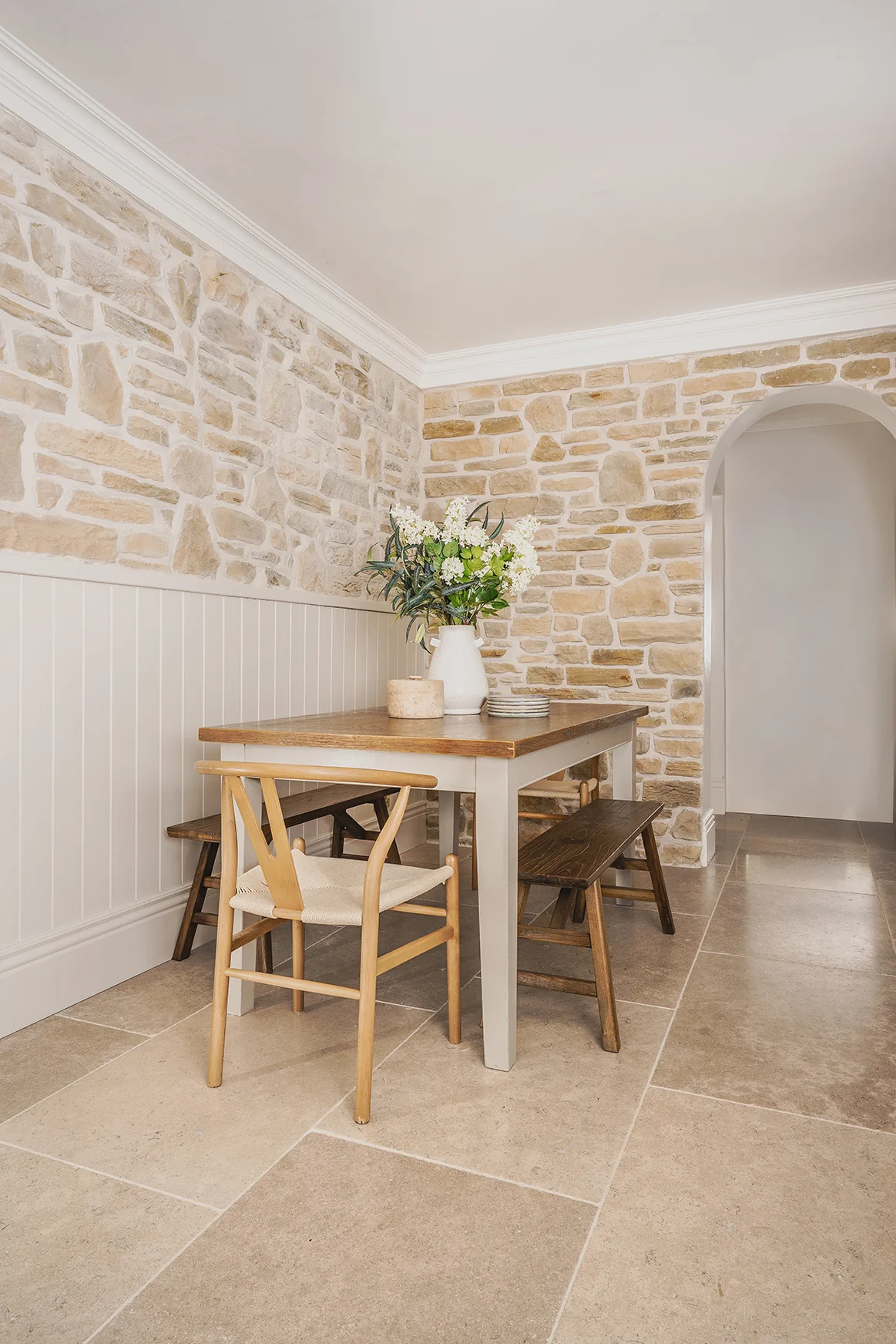 Dijon Tumbled Limestone Tiles - Image 8