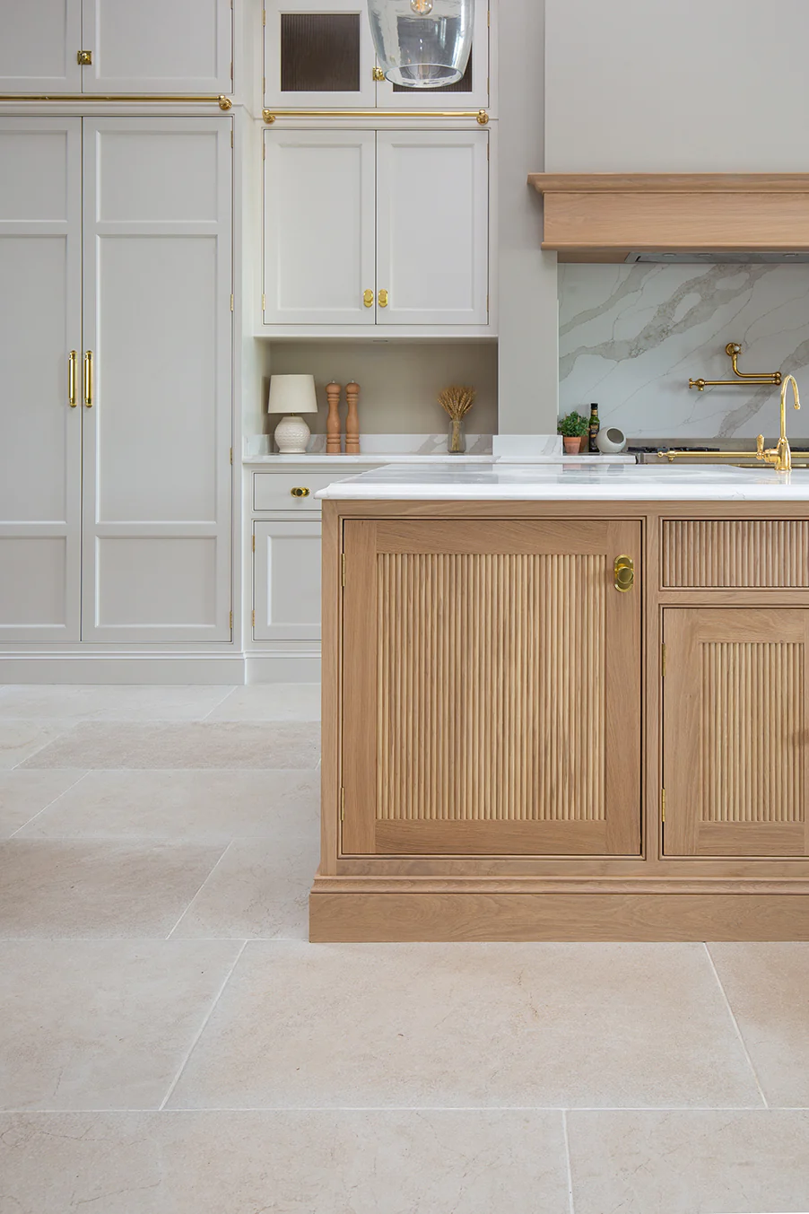 Dorchester Aged White Stone Effect Porcelain Tiles - Image 21