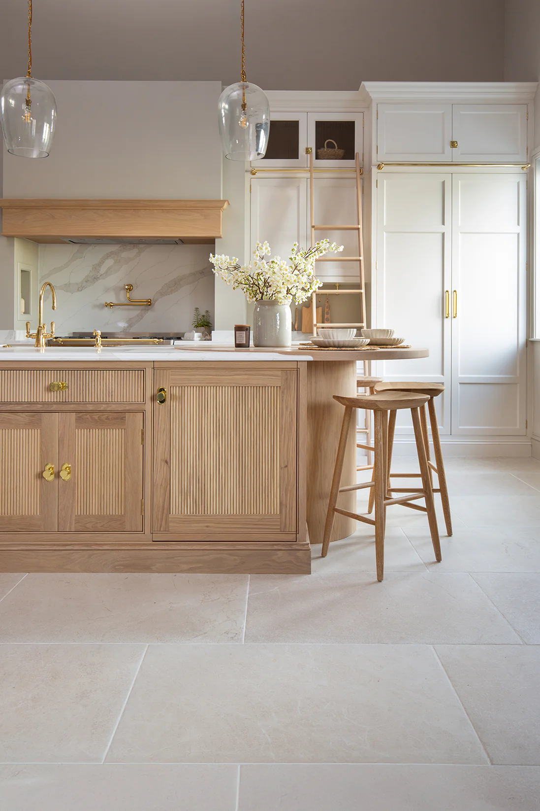 Dorchester Aged White Stone Effect Porcelain Tiles - Image 8