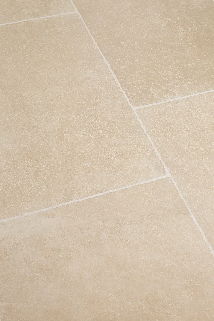 Job Lot 3.24m2 - Hemley Beige Stone Effect Porcelain Tiles - Image 2