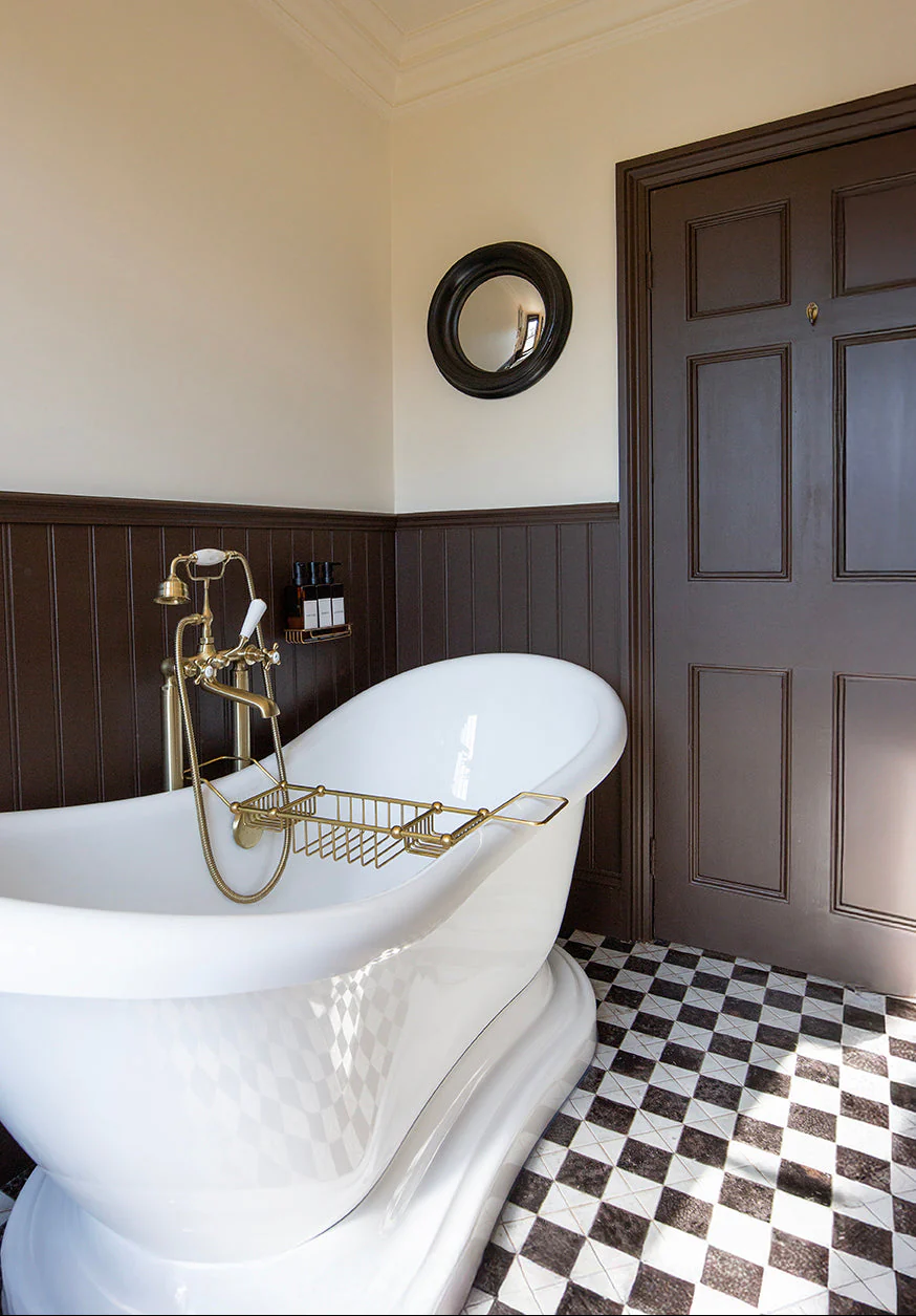 Julieta Black & White Chequered Tiles - Image 4