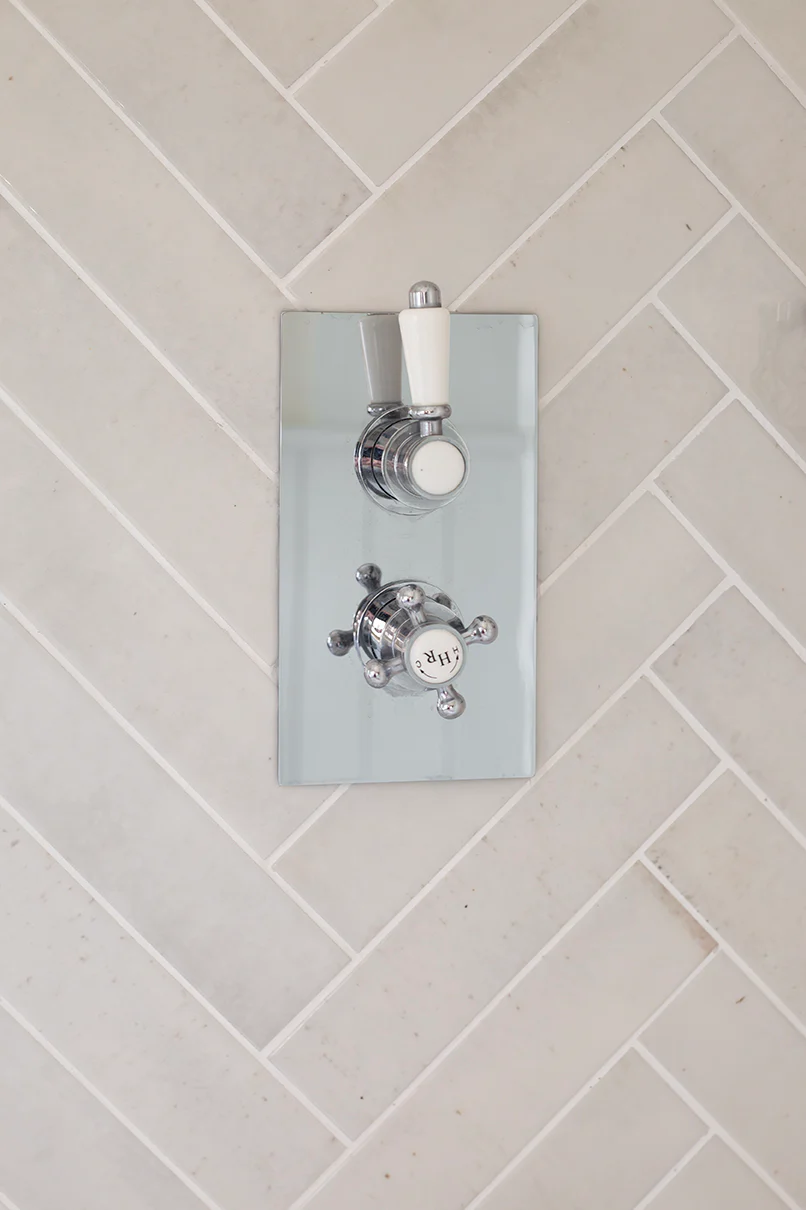 Nori Pearl Gloss Metro Tiles - Image 6