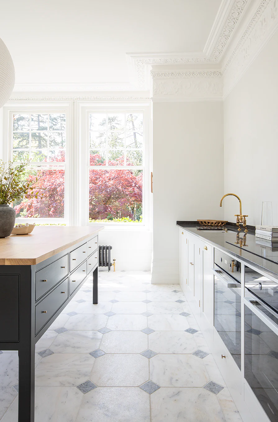 Parisian Manoir Cabochon Marble Tiles - Image 7