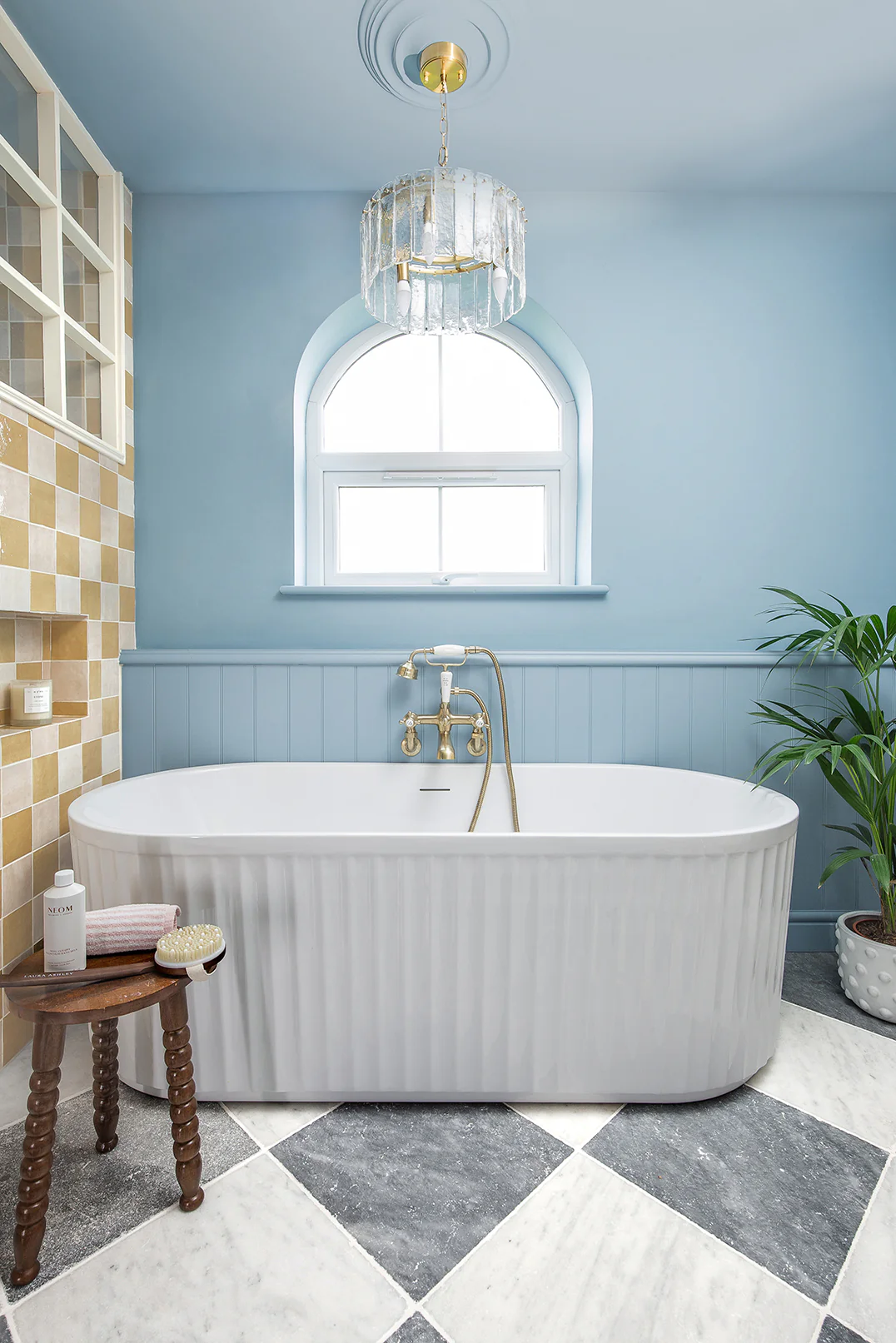 Parisian White Tumbled Marble Tiles - Image 17