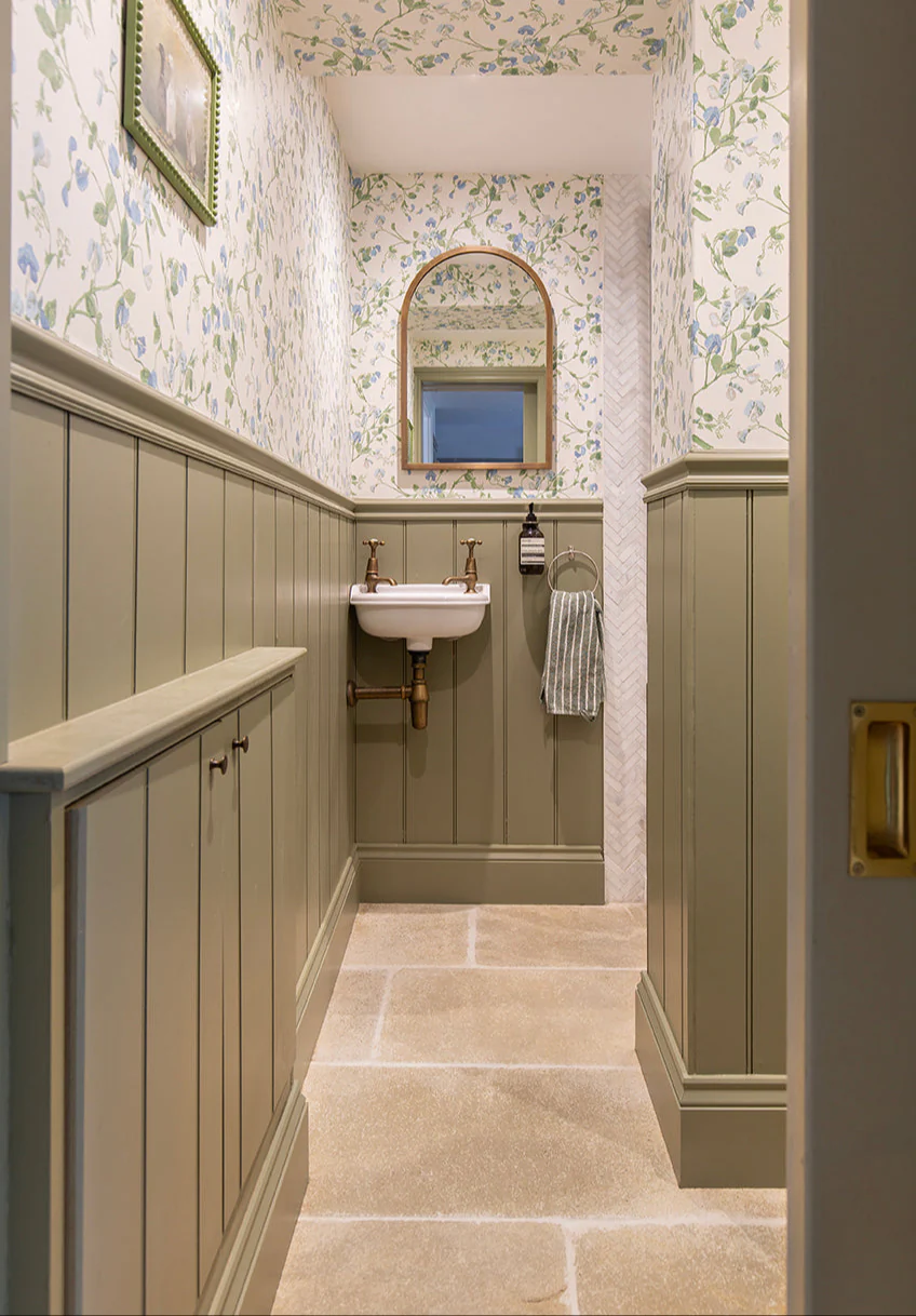 Sorrento® Aged Tumbled Limestone Tiles - Image 10