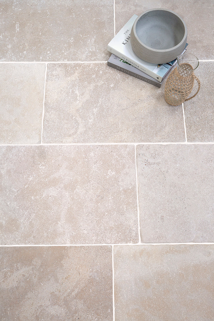 Sorrento® Aged Tumbled Limestone Tiles - Image 18