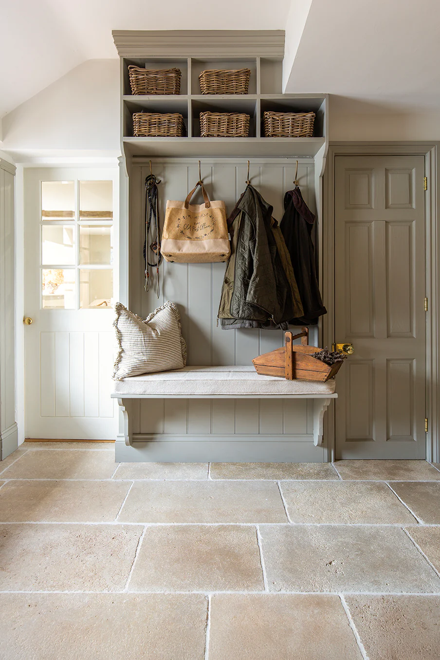 Sorrento® Aged Tumbled Limestone Tiles - Image 4
