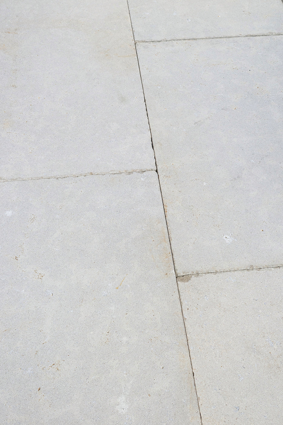 Versailles Softly Aged Limestone Tiles - Second Selection - Image 4